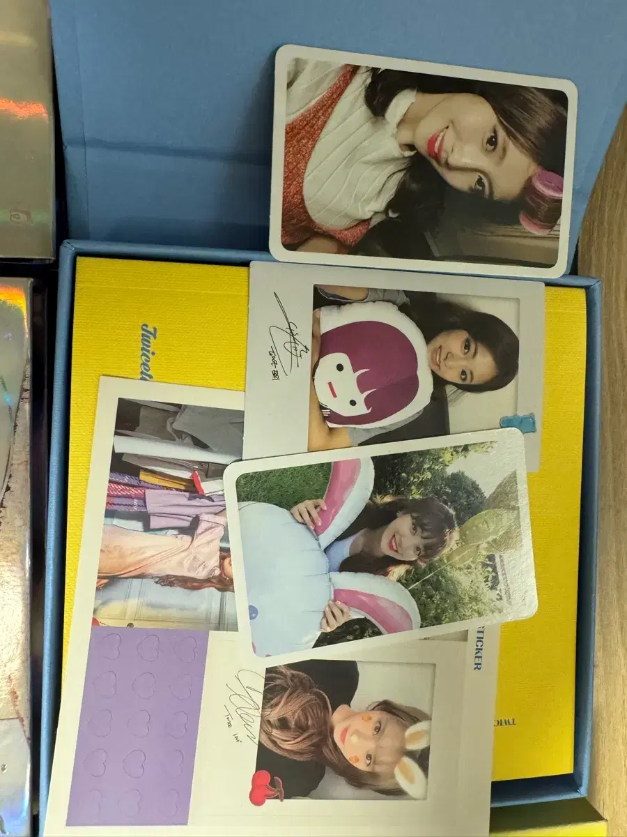 thumbnail-1